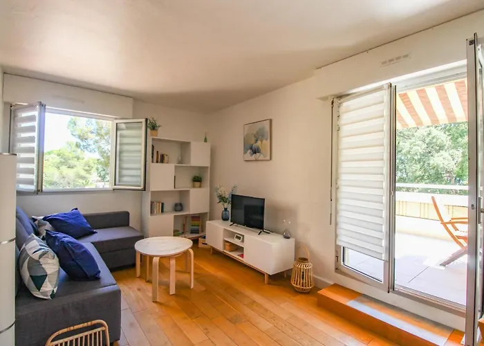 T2 Boulouris -st Raphael, 150 Metres De La Сен-Рафаель